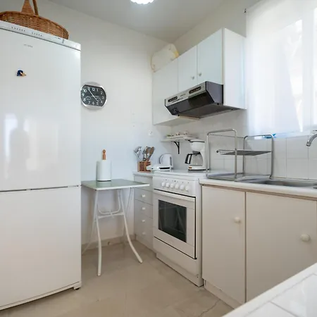 5 Person Apartment