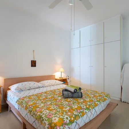 Apartment 5 Person
