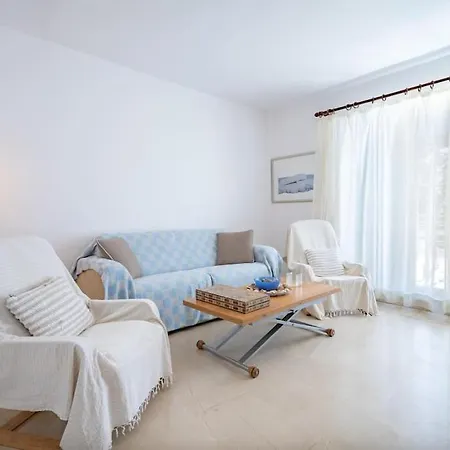 5 Person Apartment